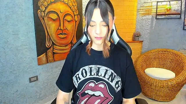 DakotaRussell  online show from 10.28.25