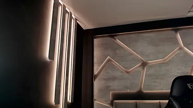 DakotaRussell  online show from 04.06.26