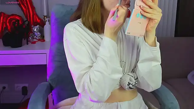 R I N A online show from 04.04.26