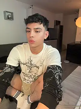 aronnhidden online show from 06.24.26