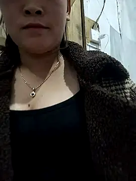 Snapshot of misa50220 chatting on 10.29.25 misa50220 online show from 10.29.25