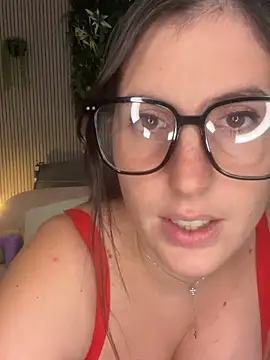 Snapshot of MysteryGirl__ chatting on 10.28.25 MysteryGirl online show from 10.28.25