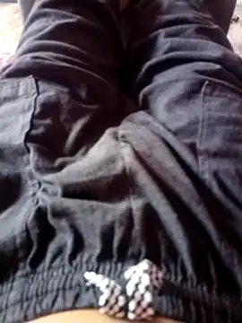 Snapshot of jonney8638 chatting on 10.31.25 jonney8638 online show from 10.31.25