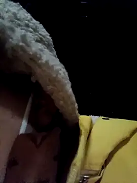 Snapshot of yoyo-mi chatting on 02.10.26 yoyo-mi online show from 02.10.26