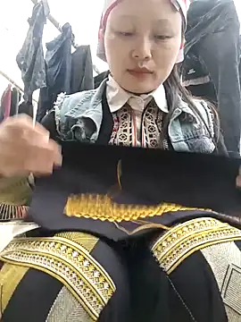 Snapshot of yoyo-mi chatting on 02.17.26 yoyo-mi online show from 02.17.26