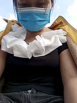 Snapshot of yoyo-mi chatting on 03.02.26 yoyo-mi online show from 03.02.26