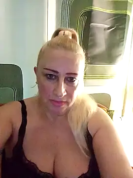 Esenia505 online show from 12.03.25