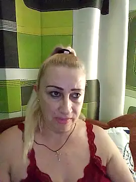 Esenia505 online show from 12.15.25