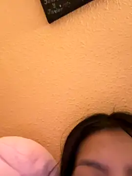 angelaalovee online show from 11.05.25