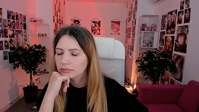 AleksaLaurent online show from 10.29.25