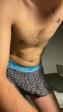 Snapshot of ozysboy chatting on 11.14.25 ozysboy online show from 11.14.25