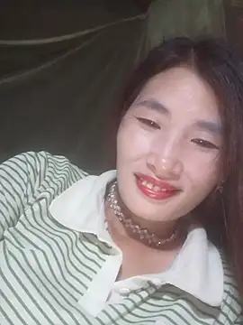 Snapshot of HGiasexy69 chatting on 06.27.26 HGiasexy69 online show from 06.27.26