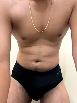 Snapshot of SentScruples chatting on 11.02.25 SentScruples online show from 11.02.25