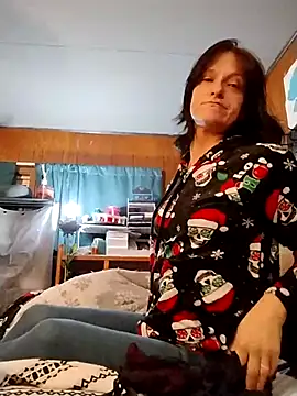 Snapshot of MetalGoddess chatting on 11.01.25 MetalGoddess online show from 11.01.25