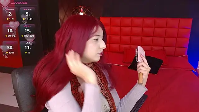 Lilaaa 1 online show from 11.05.25