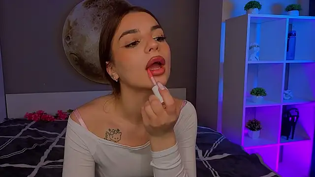 LauraHansil online show from 03.23.26