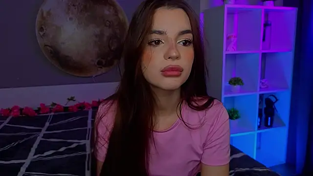 LauraHansil online show from 03.24.26