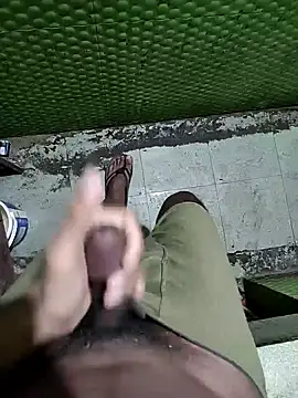 Snapshot of khajamah25 chatting on 10.29.25 khajamah25 online show from 10.29.25