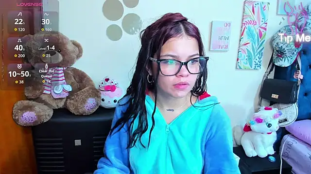 Emma boo online show from 01.10.26