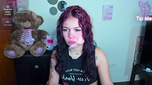 Emma boo online show from 04.07.26