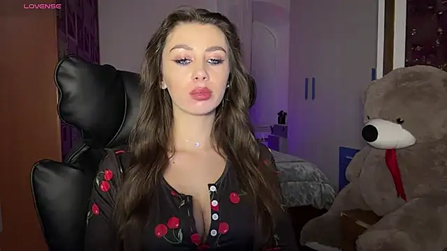 SweetCherry  N online show from 11.14.25