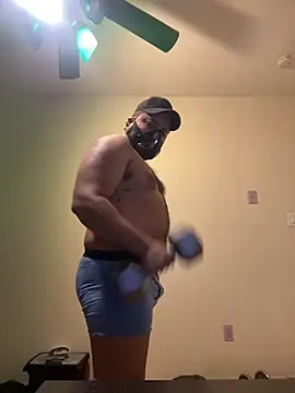 Snapshot of kevvo1995 chatting on 10.30.25 kevvo1995 online show from 10.30.25