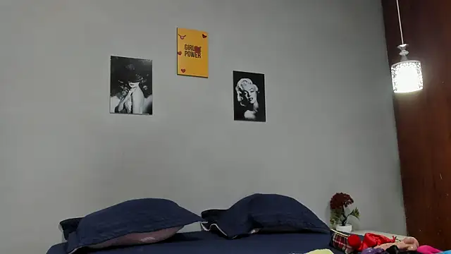 sexynova 93 online show from 04.06.26