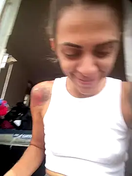 sabrinaneves online show from 01.05.26