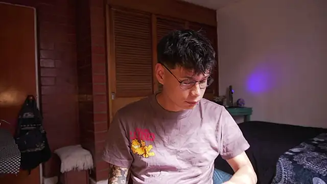 Snapshot of estmonnn chatting on 01.16.26 estmonnn online show from 01.16.26