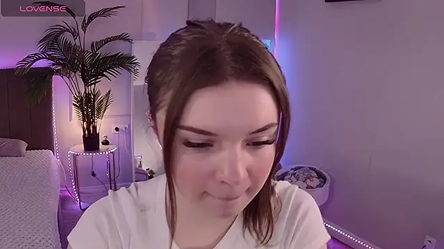 Alice Bloome online show from 10.29.25