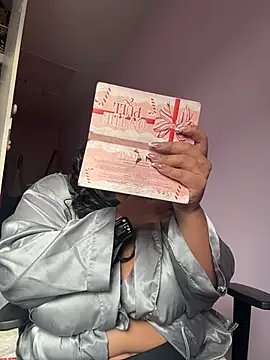 kennedylorel online show from 10.31.25