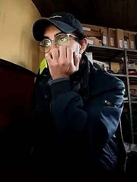 Snapshot of KaTorino chatting on 11.05.25 KaTorino online show from 11.05.25