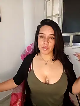 Snapshot of alanna_sweett00 chatting on 11.07.25 alanna sweett00 online show from 11.07.25