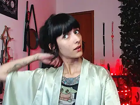 CarrieBurton online show from 11.03.25