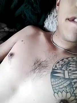 Snapshot of Fede26Zonasur chatting on 10.31.25 Fede26Zonasur online show from 10.31.25