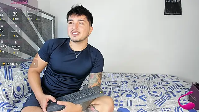 Snapshot of niall_falconn chatting on 11.14.25 niall falconn online show from 11.14.25