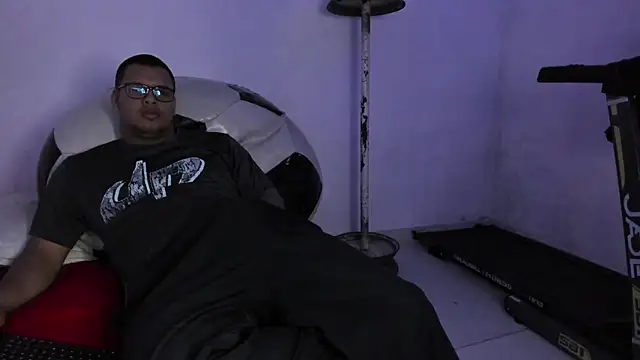 LucassFoster online show from 11.07.25