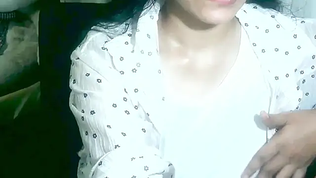 Snapshot of nalee_na chatting on 11.07.25 nalee na online show from 11.07.25