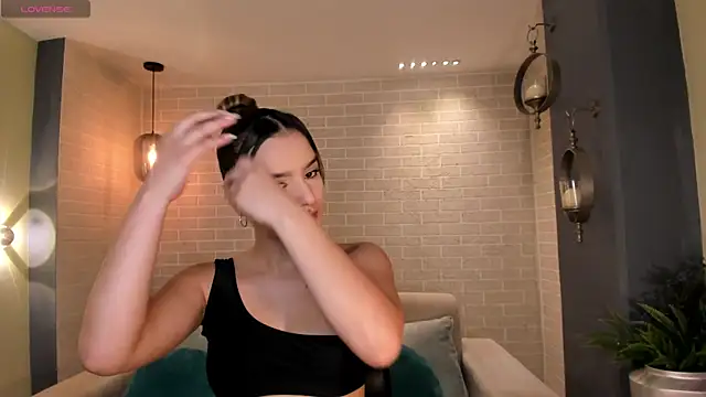 LaurentRosse1 online show from 12.03.25