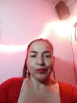 Snapshot of MaryRoze_ chatting on 11.04.25 MaryRoze online show from 11.04.25