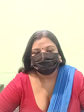 Snapshot of tamil_Nithya_J chatting on 04.25.26 tamil Nithya J online show from 04.25.26