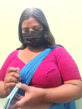Snapshot of tamil_Nithya_J chatting on 05.09.26 tamil Nithya J online show from 05.09.26