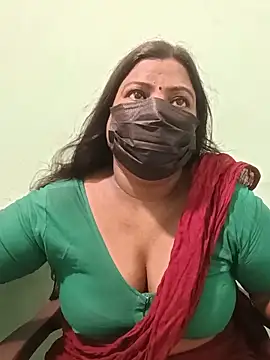Snapshot of tamil_Nithya_J chatting on 05.24.26 tamil Nithya J online show from 05.24.26