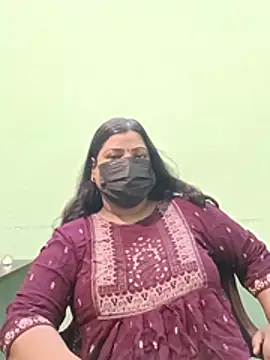 Snapshot of tamil_Nithya_J chatting on 07.04.26 tamil Nithya J online show from 07.04.26