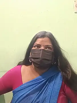 Snapshot of tamil_Nithya_J chatting on 07.06.26 tamil Nithya J online show from 07.06.26