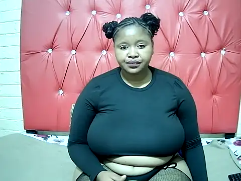 MilkMeDownBBY online show from 10.30.25