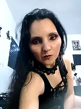 Morticia Black online show from 01.11.26