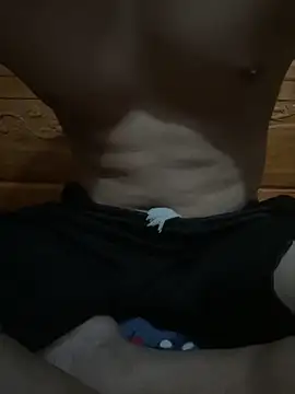 Snapshot of Kevin-xx chatting on 11.05.25 Kevin-xx online show from 11.05.25