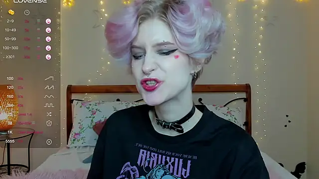 Snapshot of Angel_Julles chatting on 05.03.26 Angel Julles online show from 05.03.26