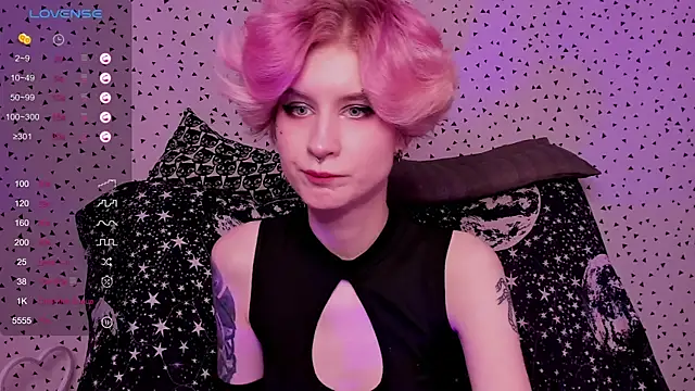 Snapshot of Angel_Julles chatting on 05.16.26 Angel Julles online show from 05.16.26